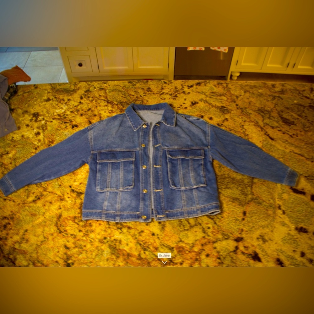 Dark blue, jean jacket!!